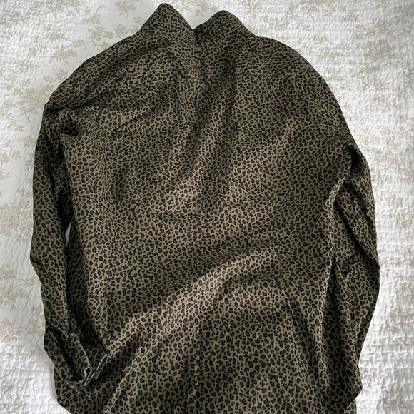 Guess Dress Shirt - Picture 4 of 4